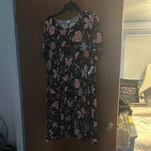 Old Navy Black Floral Midi Dress